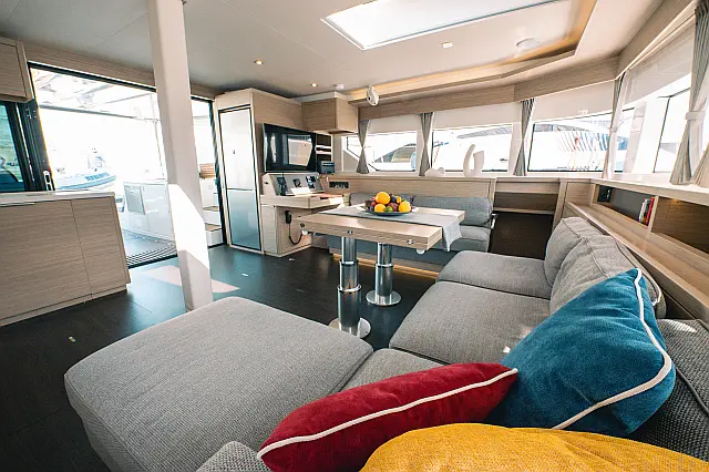 Lagoon 55 - [Internal image]