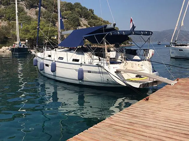 Bavaria Cruiser 36 - [External image]