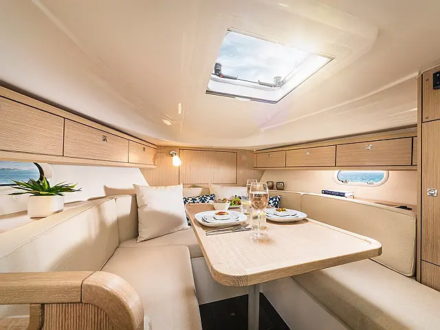 Bavaria S29+ - [Internal image]