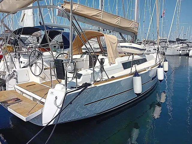Dufour 350 GL - [External image]