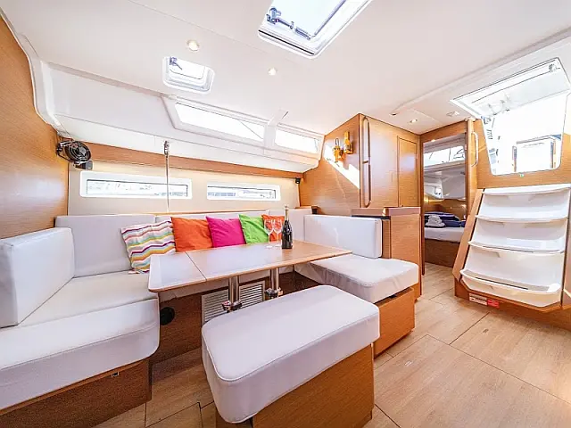 Sun Odyssey 490 - [Internal image]