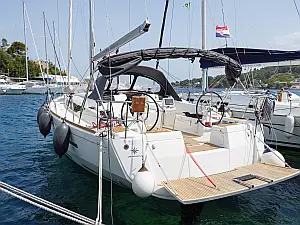 Sun Odyssey 449 - Šolta / Rogač