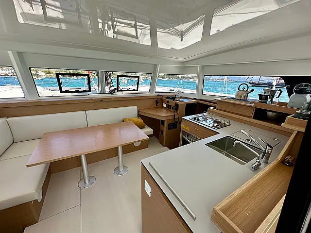 Excess 11 - [Internal image]