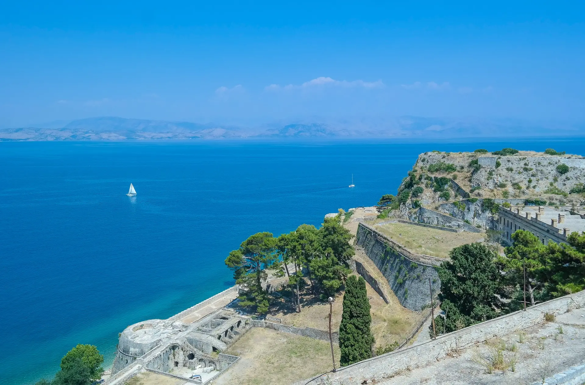 Segeln auf Korfu an Ostern