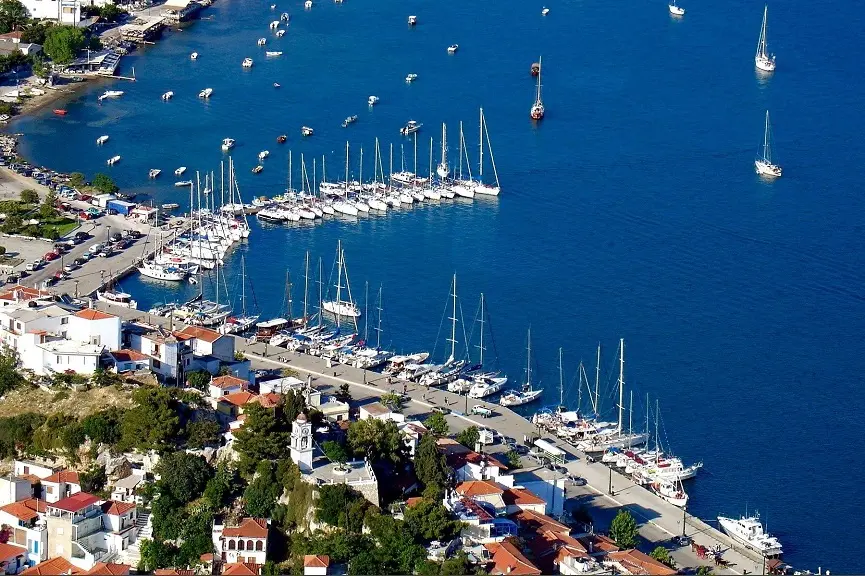 Yachtcharter und Boot mieten in Griechenland